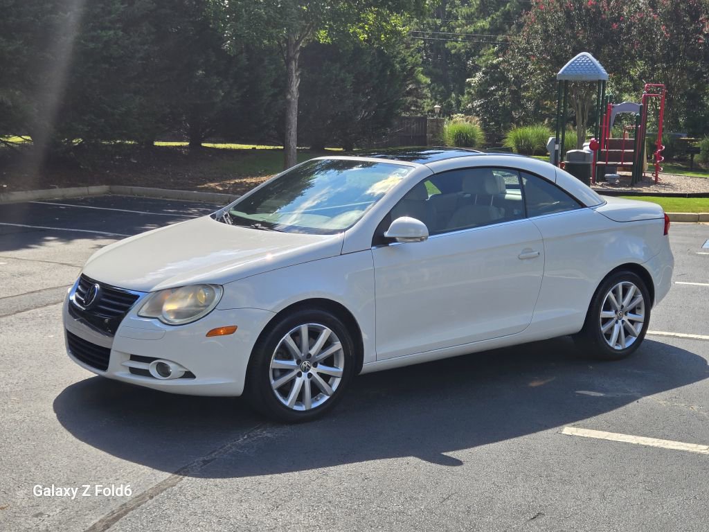 Used 2008 Volkswagen Eos 2.0T image 11