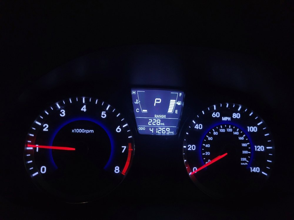 Used 2014 Hyundai Accent GLS w/ Option Group 2 image 23