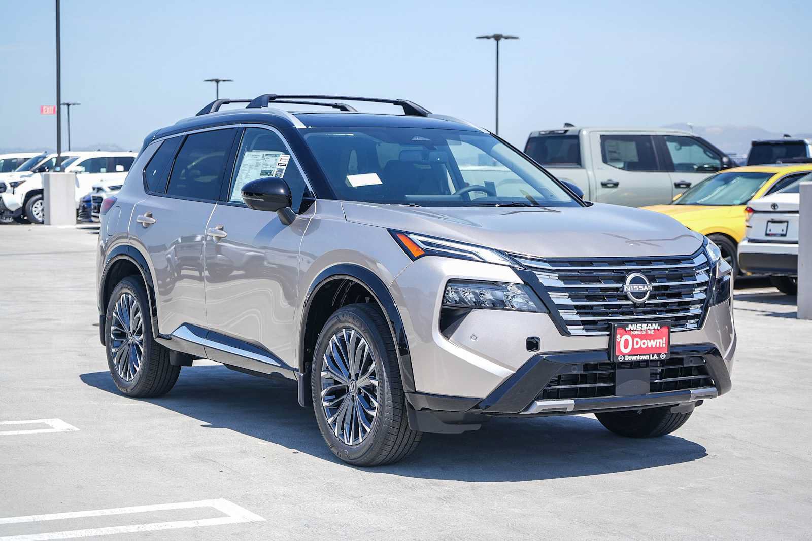 New 2026 Nissan Rogue Platinum AWD/4WD image 3