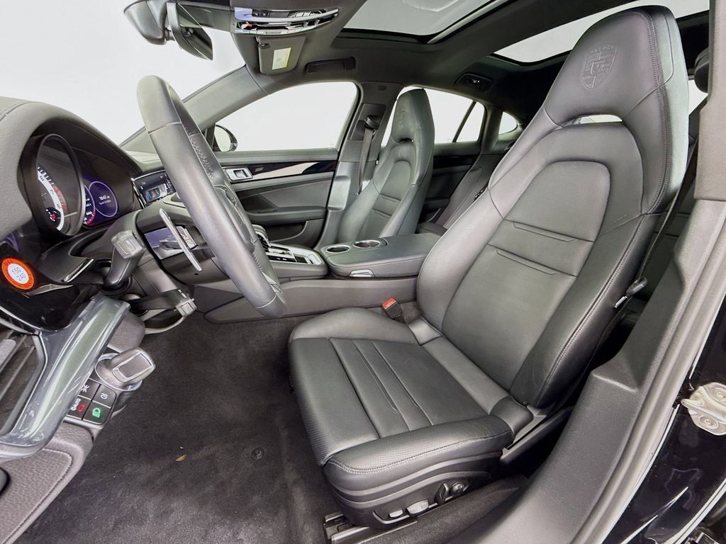 Certified 2023 Porsche Panamera Platinum Edition RWD image 5