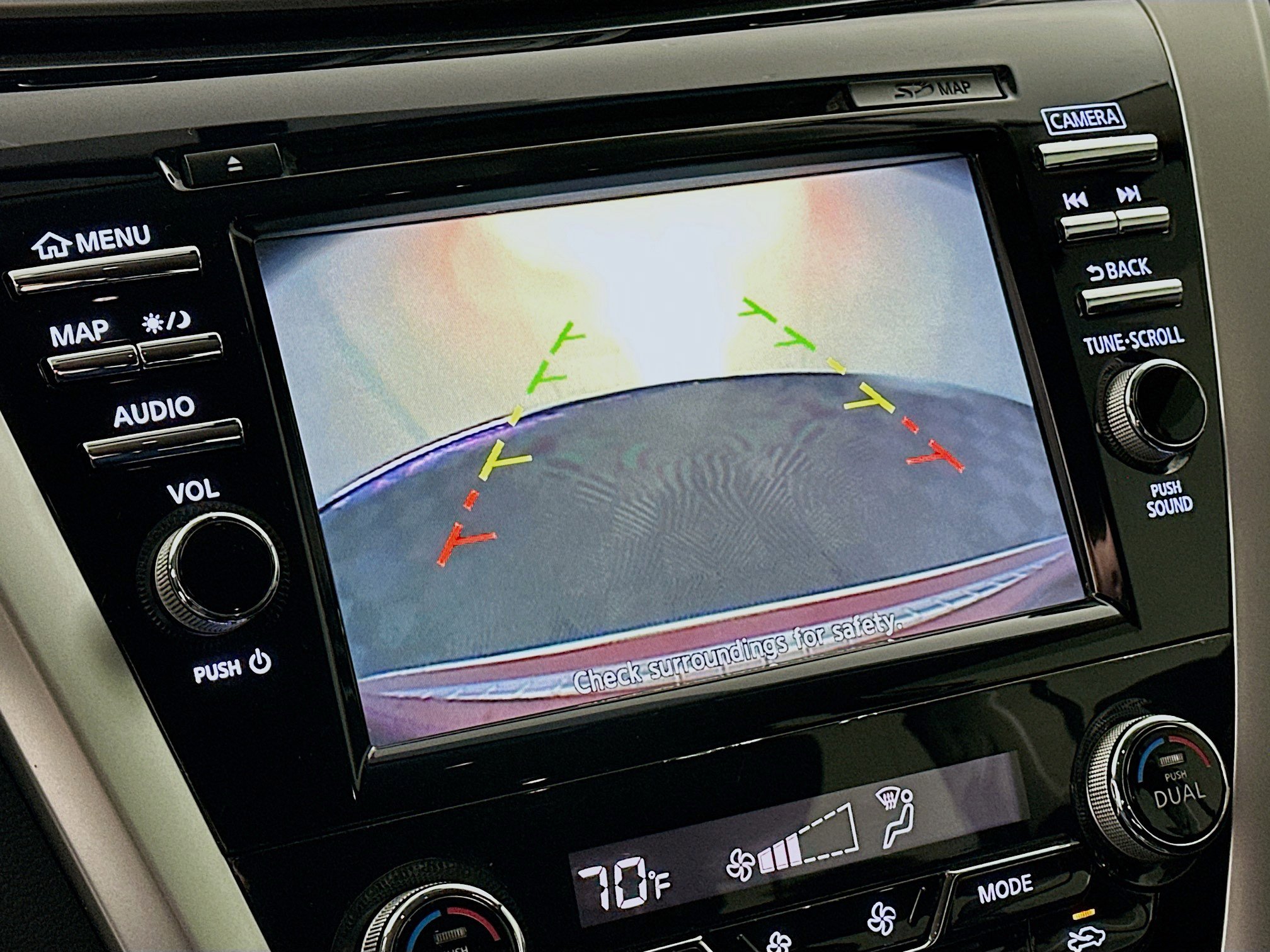 Used 2018 Nissan Murano SV image 23