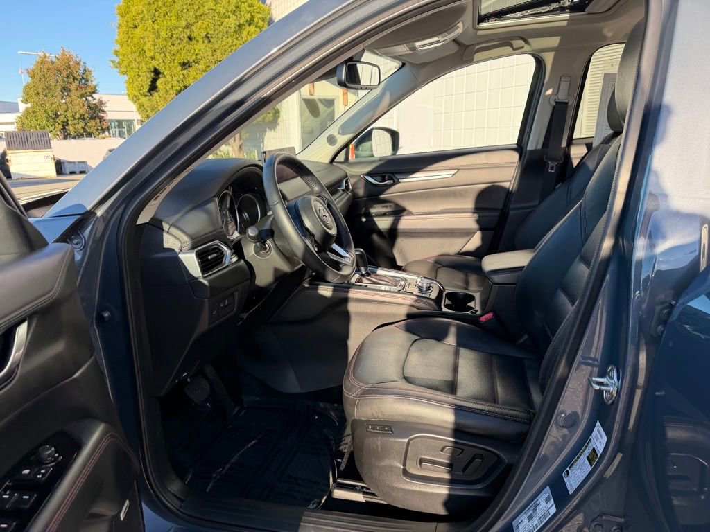 Used 2023 MAZDA CX-5 Carbon Edition image 16