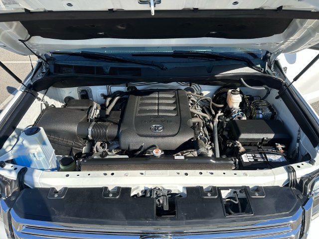 Used 2018 Toyota Tundra 1794 Edition AWD/4WD image 7