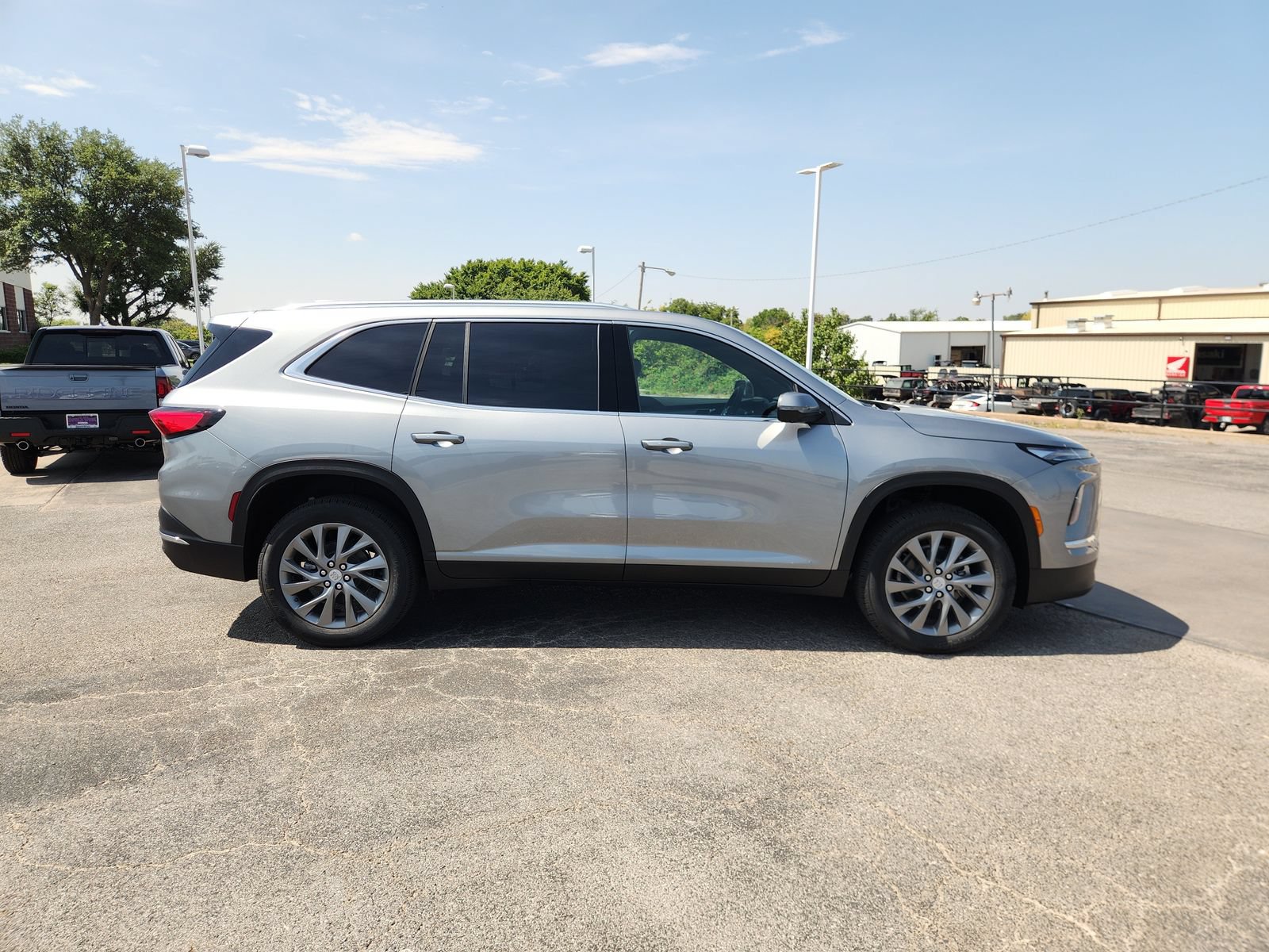 New 2026 Buick Enclave Preferred w/ Power Package FWD image 7