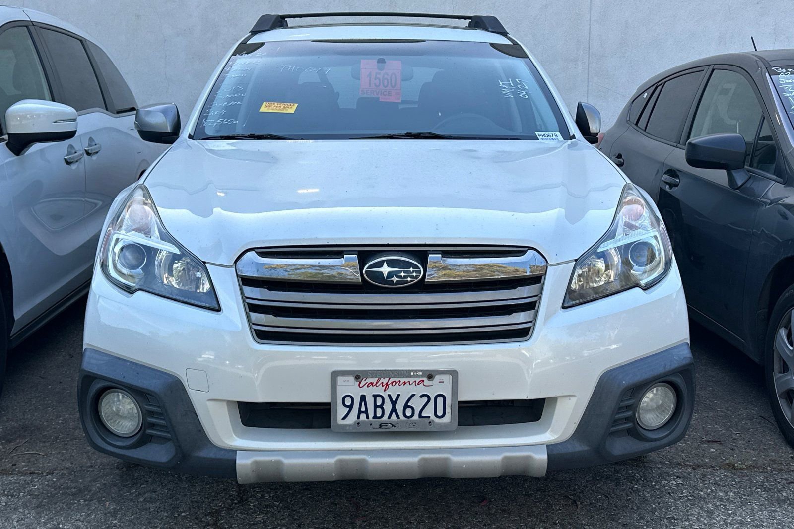 Used 2013 Subaru Outback 3.6R Limited w/ Special Appearance Pkg AWD/4WD image 3