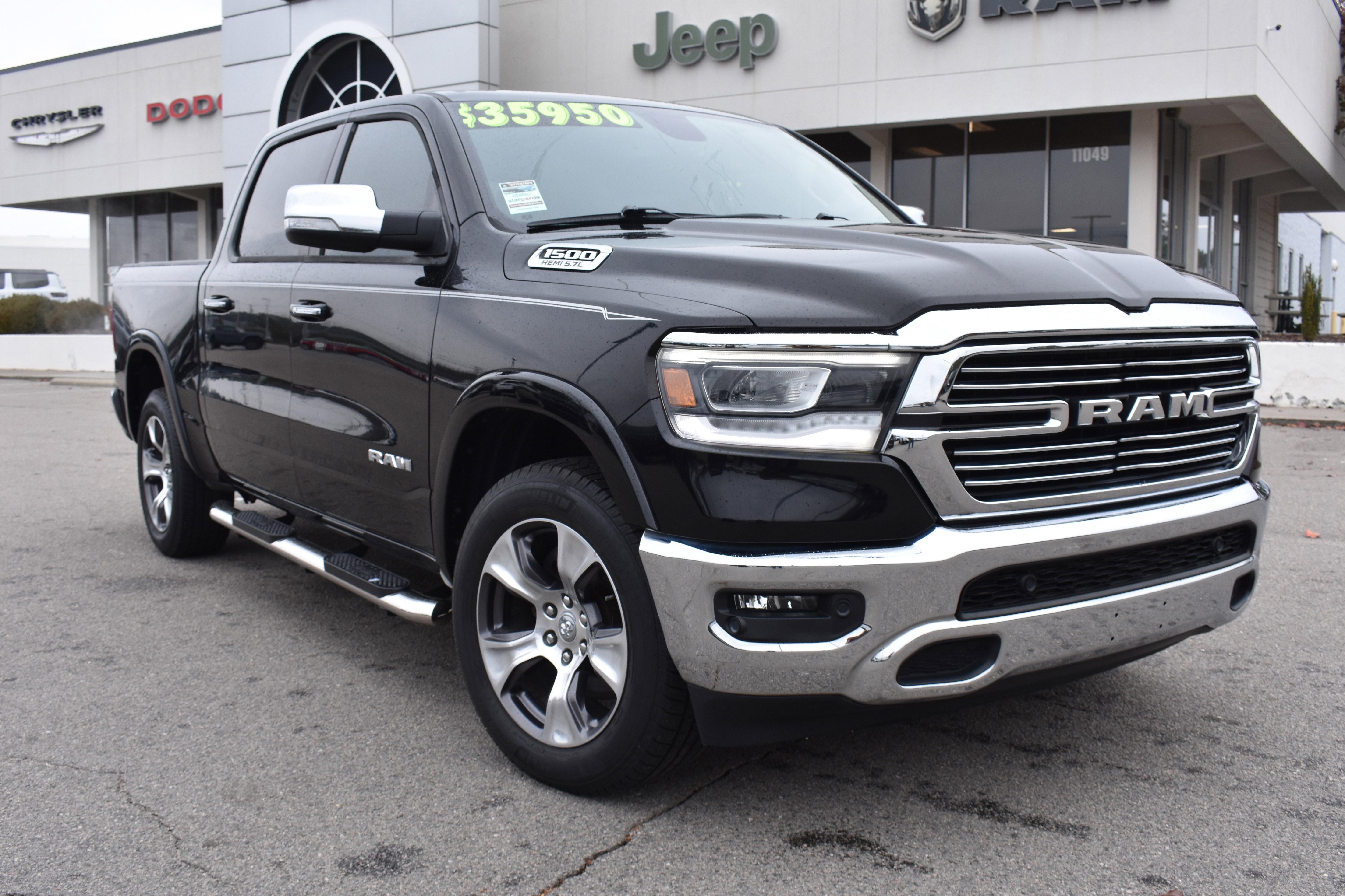 Used 2019 RAM 1500 Laramie image 3