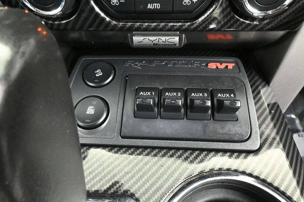 Used 2013 Ford F150 Raptor w/ Luxury Equipment Group AWD/4WD image 27