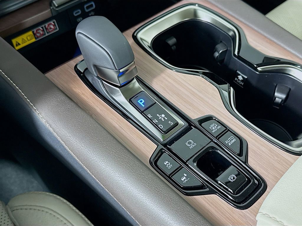 New 2026 Lexus RX 450h AWD image 15