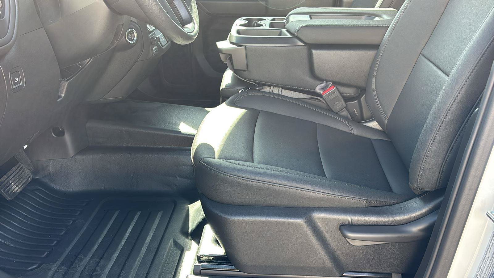 New 2026 GMC Sierra 2500 Pro RWD image 15