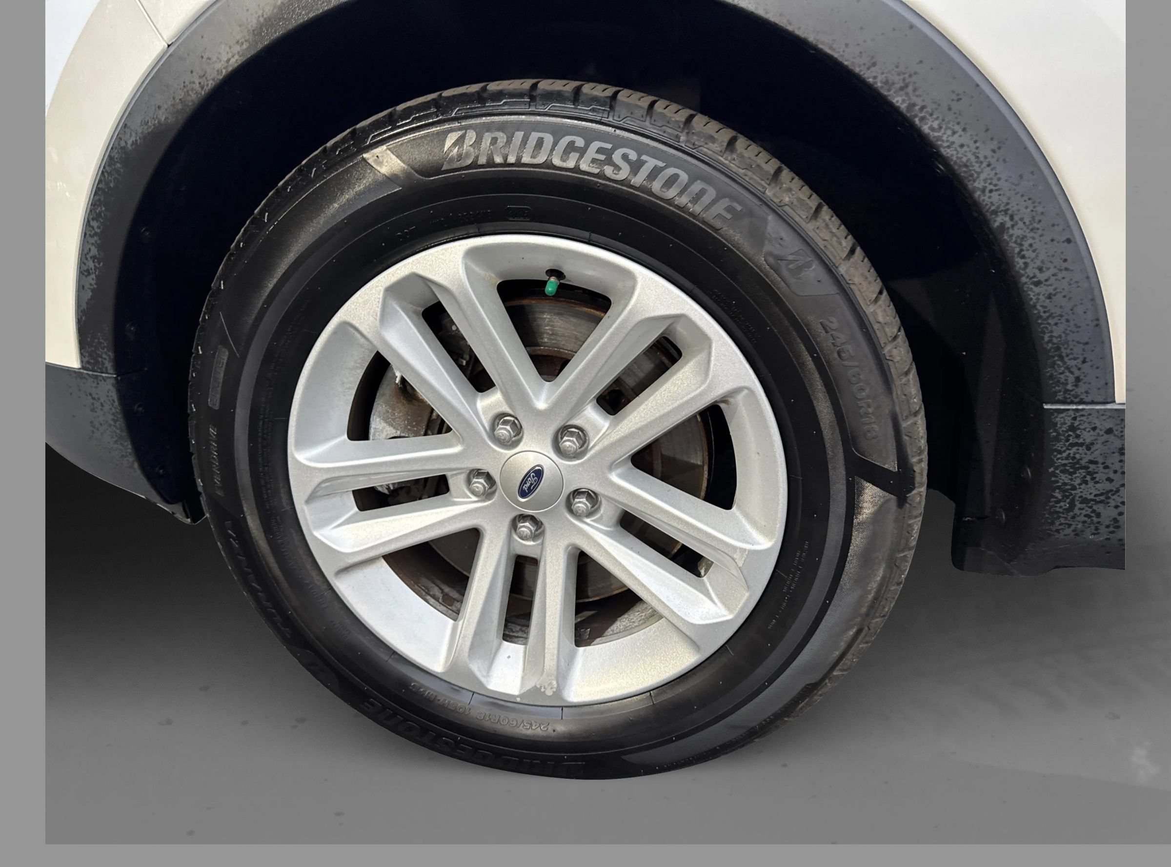 Used 2015 Ford Explorer XLT w/ Equipment Group 201A FWD image 23