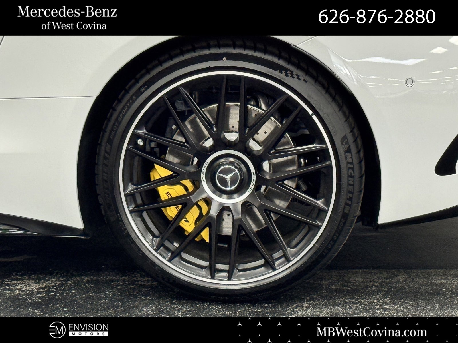 Used 2024 Mercedes-Benz SL 55 AMG 4MATIC image 21