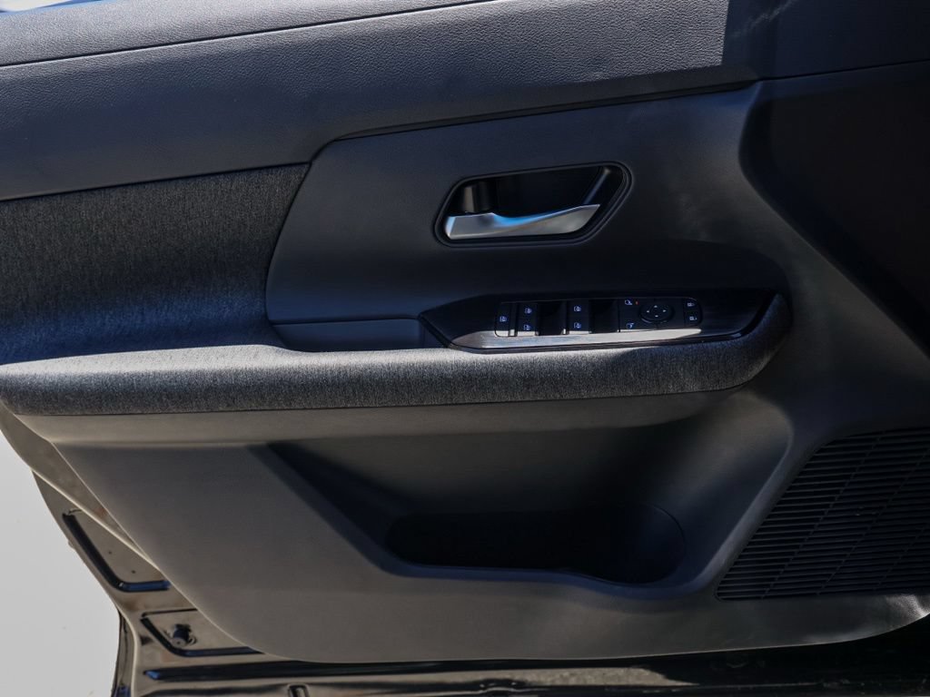 New 2026 Nissan Kicks SV FWD image 23