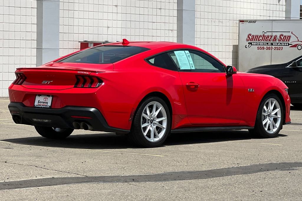 Used 2024 Ford Mustang GT Premium RWD image 5
