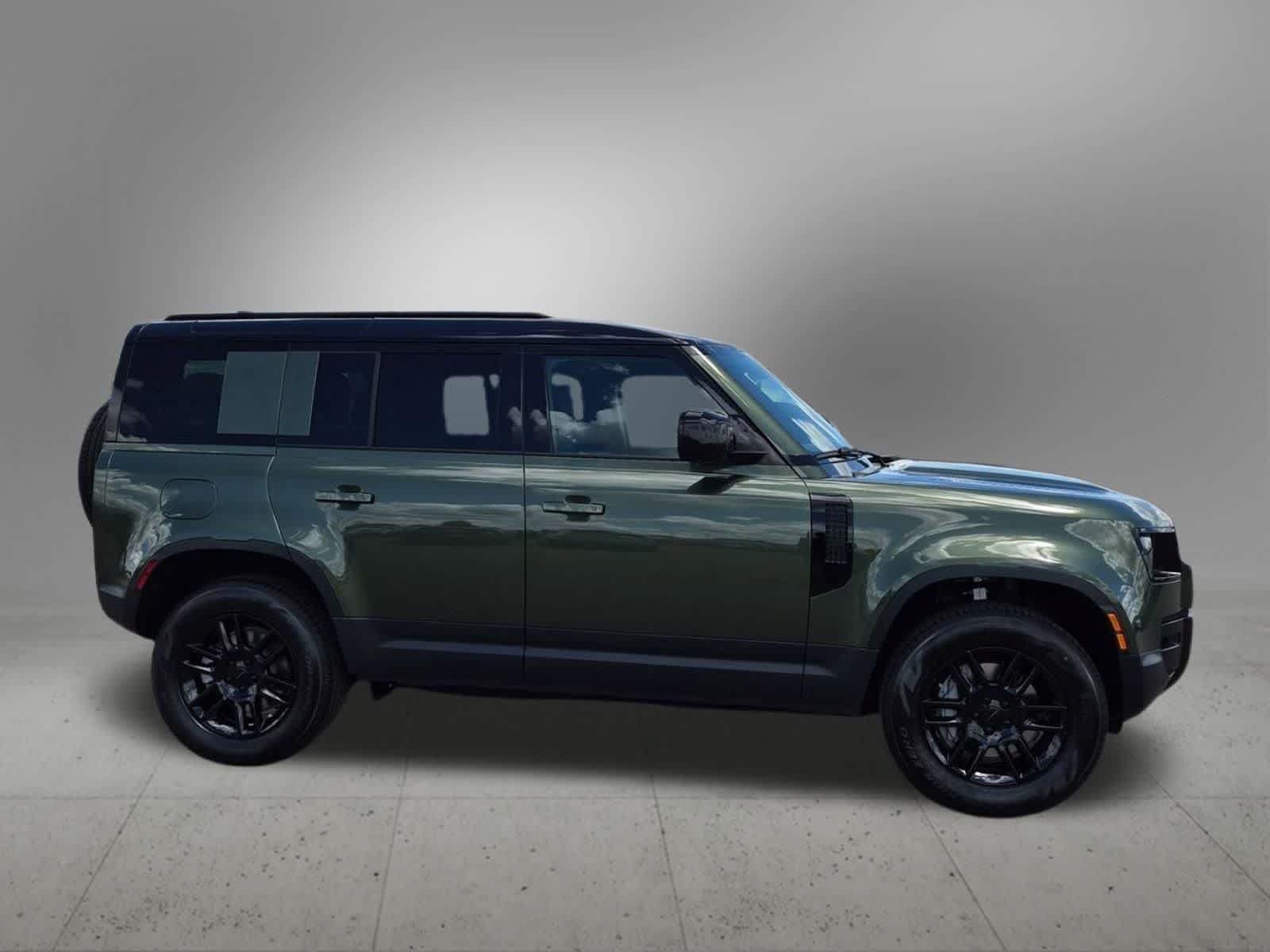 New 2026 Land Rover Defender 110 S AWD/4WD image 7