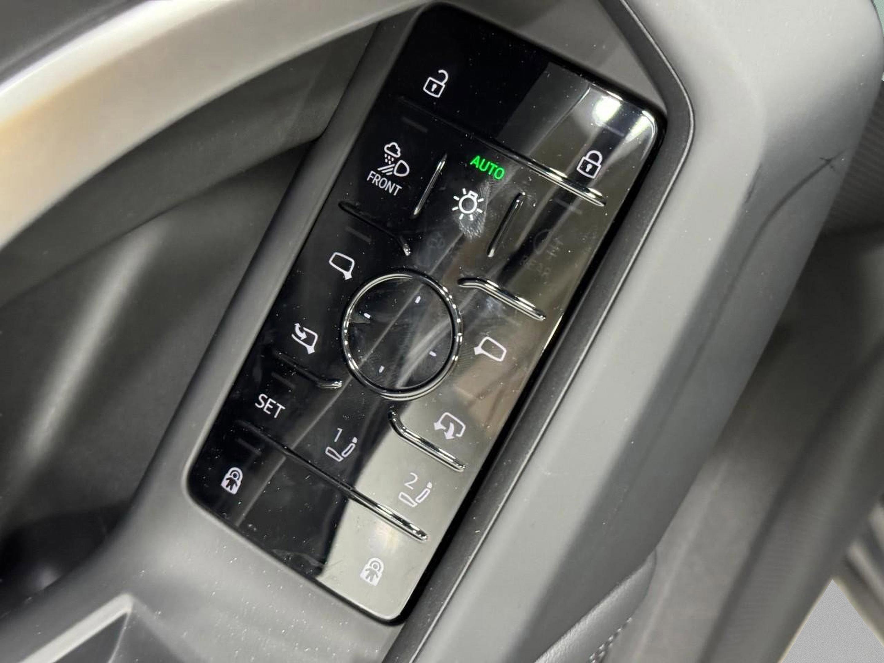 New 2025 Audi Q5 Premium Plus image 34