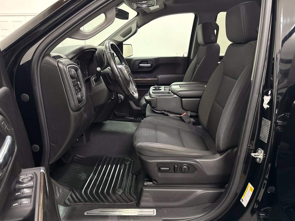 Used 2019 Chevrolet Silverado 1500 LT w/ All-Star Edition AWD/4WD image 13