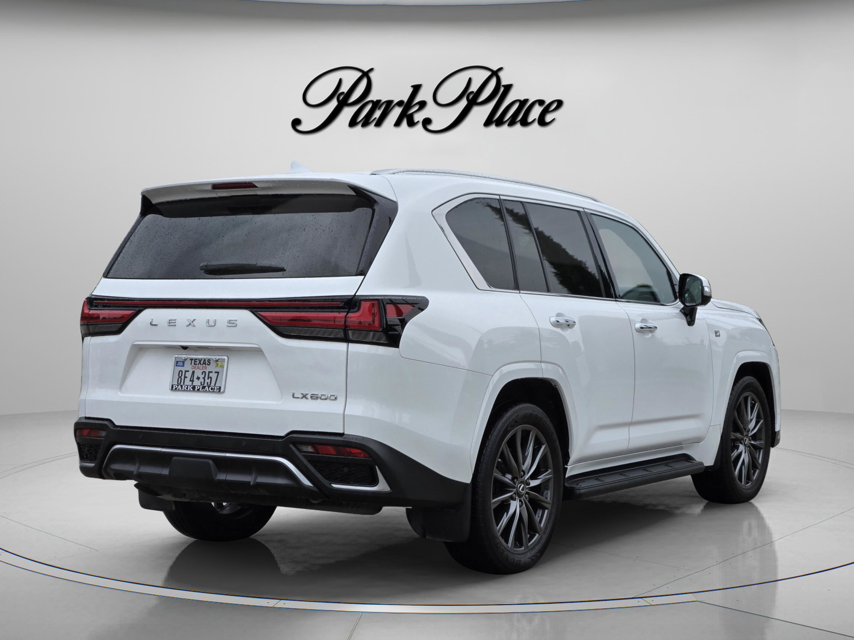 Used 2023 Lexus LX 600 F Sport AWD/4WD image 5