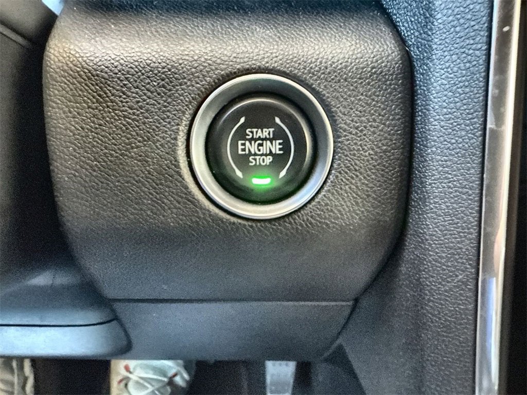 Certified 2025 GMC Acadia Elevation image 16