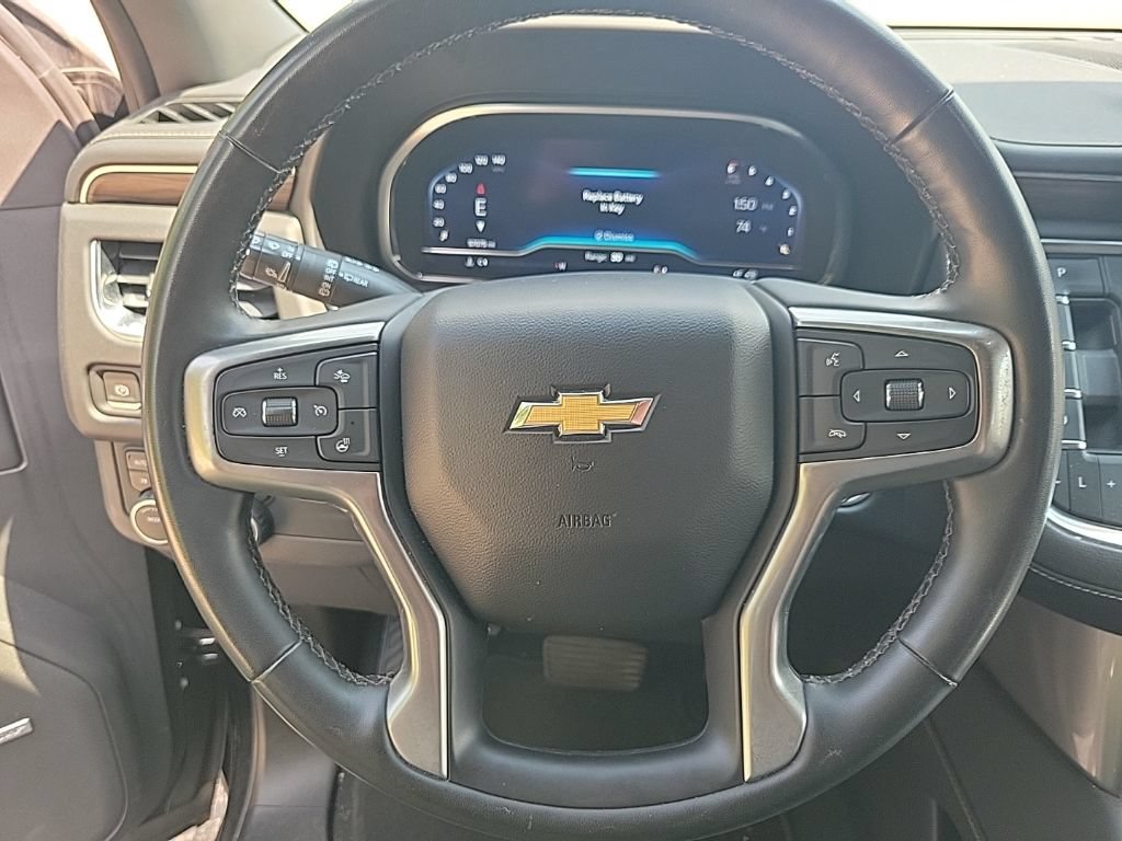 Used 2023 Chevrolet Suburban Premier AWD/4WD image 33
