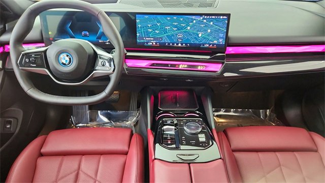 Used 2024 BMW i5 eDrive40i w/ Premium Package image 36