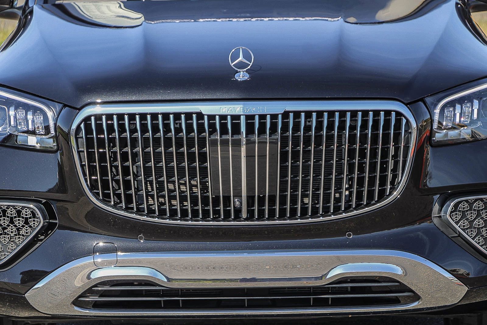 Certified 2024 Mercedes-Benz Maybach GLS 600 4MATIC image 12