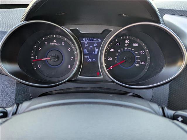 Used 2017 Hyundai Veloster image 11