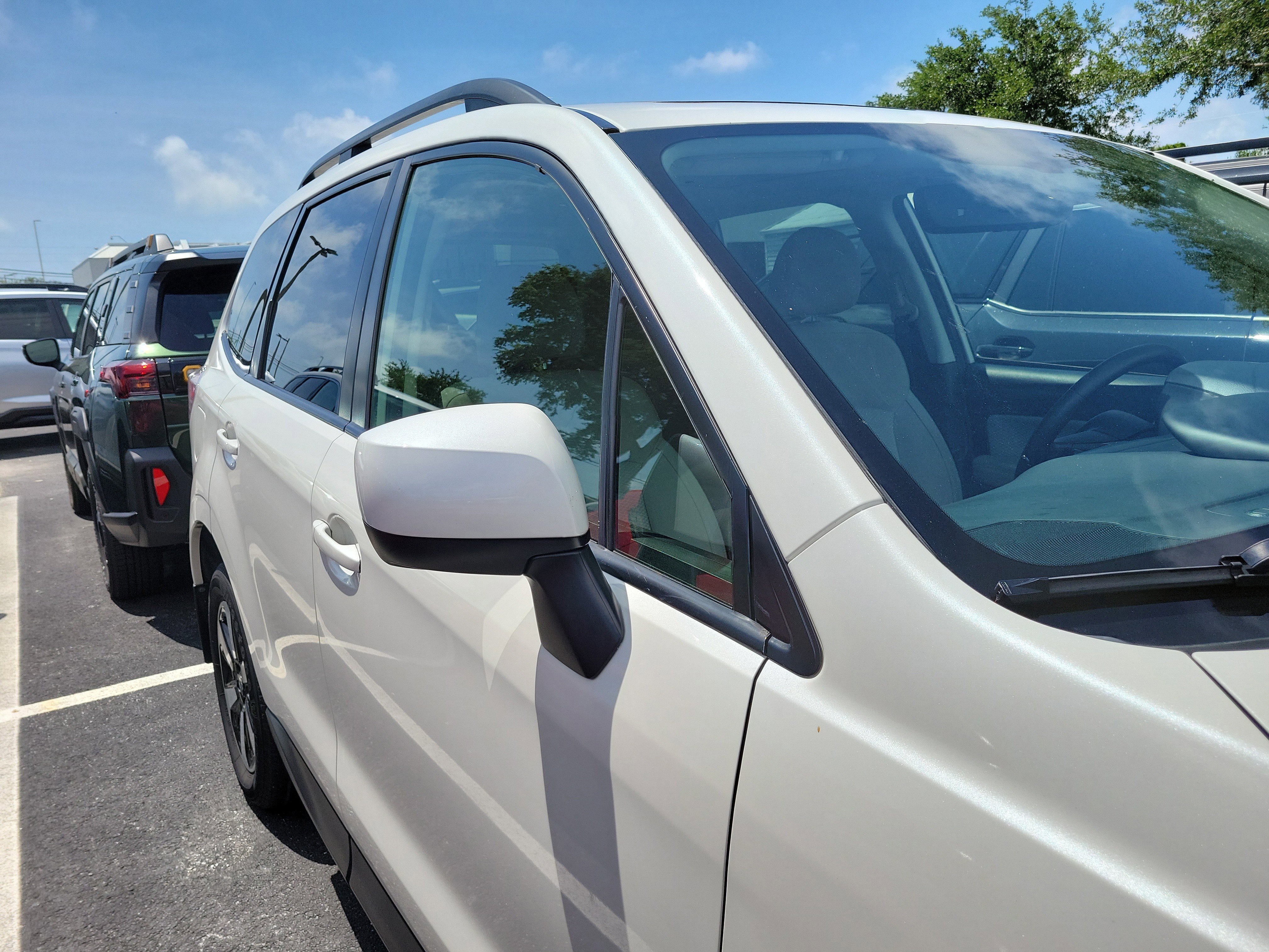Used 2018 Subaru Forester 2.5i Premium w/ All-Weather Package AWD/4WD image 8