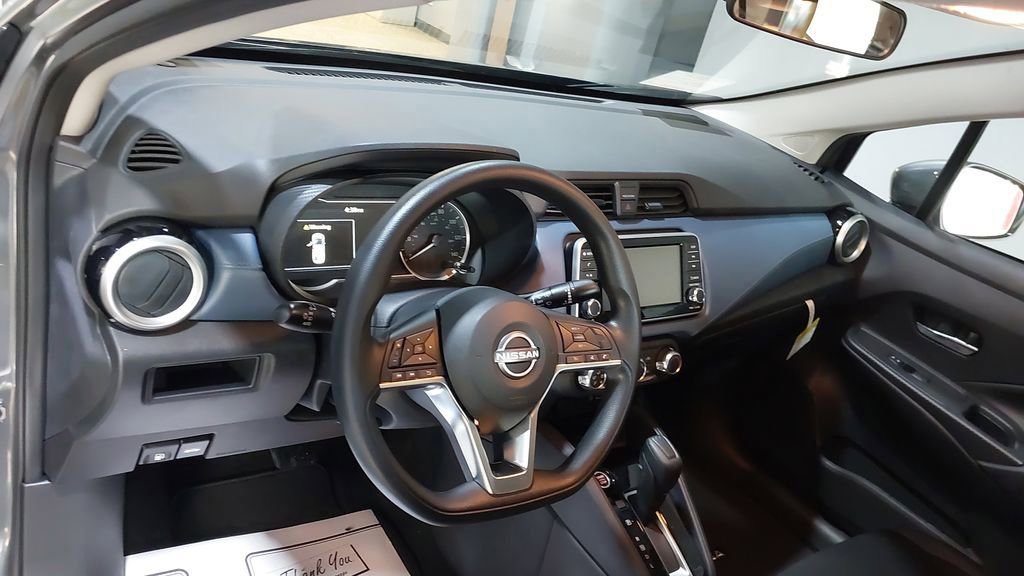 Used 2025 Nissan Versa SV w/ Trunk Package image 19