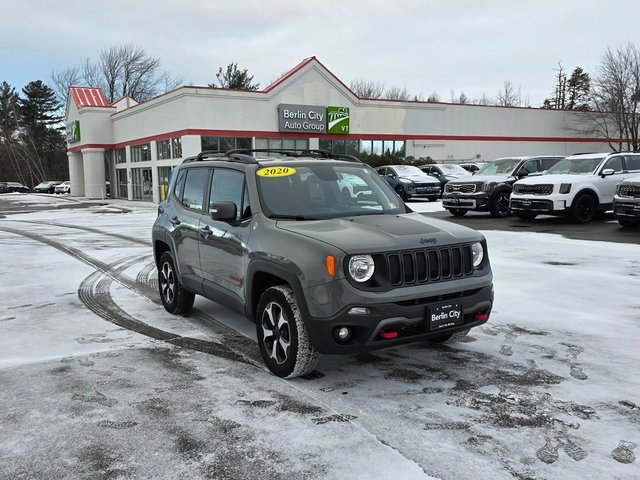 Used 2020 Jeep Renegade Trailhawk w/ Cold Weather Group image 29