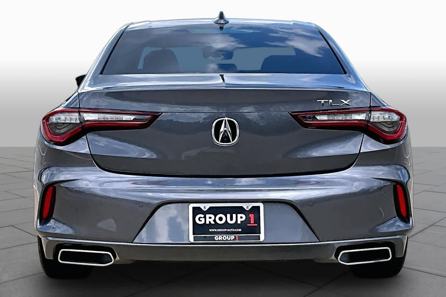 Used 2022 Acura TLX w/ Technology Package FWD image 5