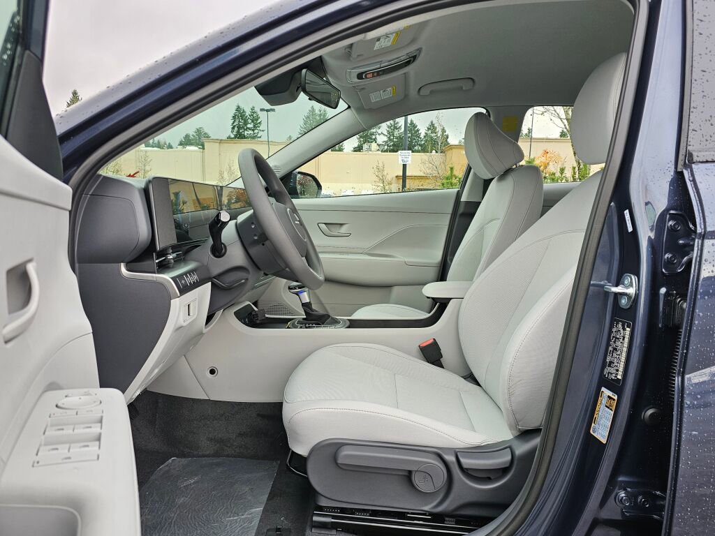 New 2026 Hyundai Kona SE image 16