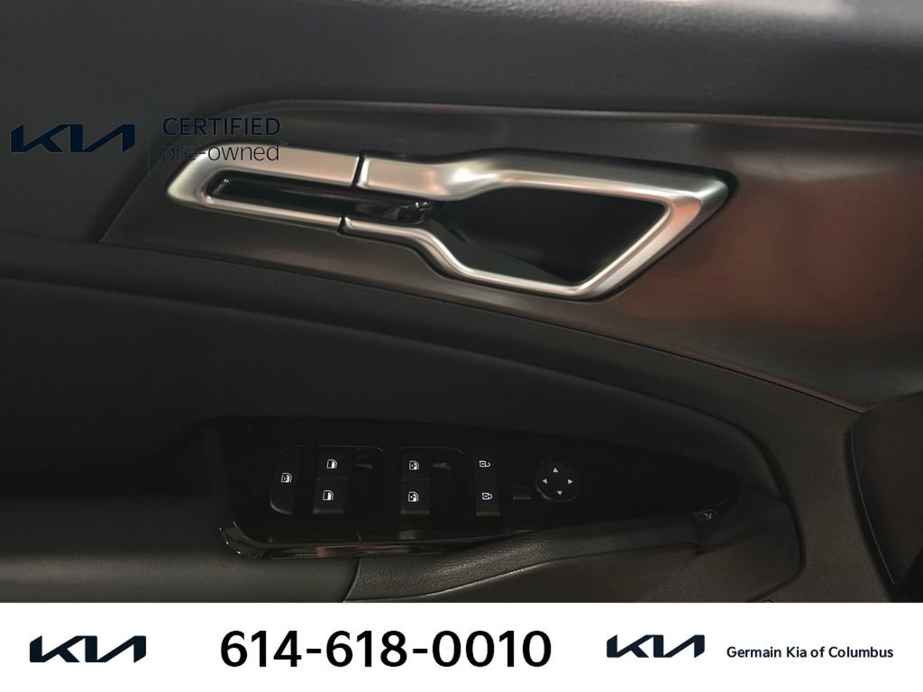 Certified 2025 Kia Sportage EX w/ EX Premium Package AWD/4WD image 25