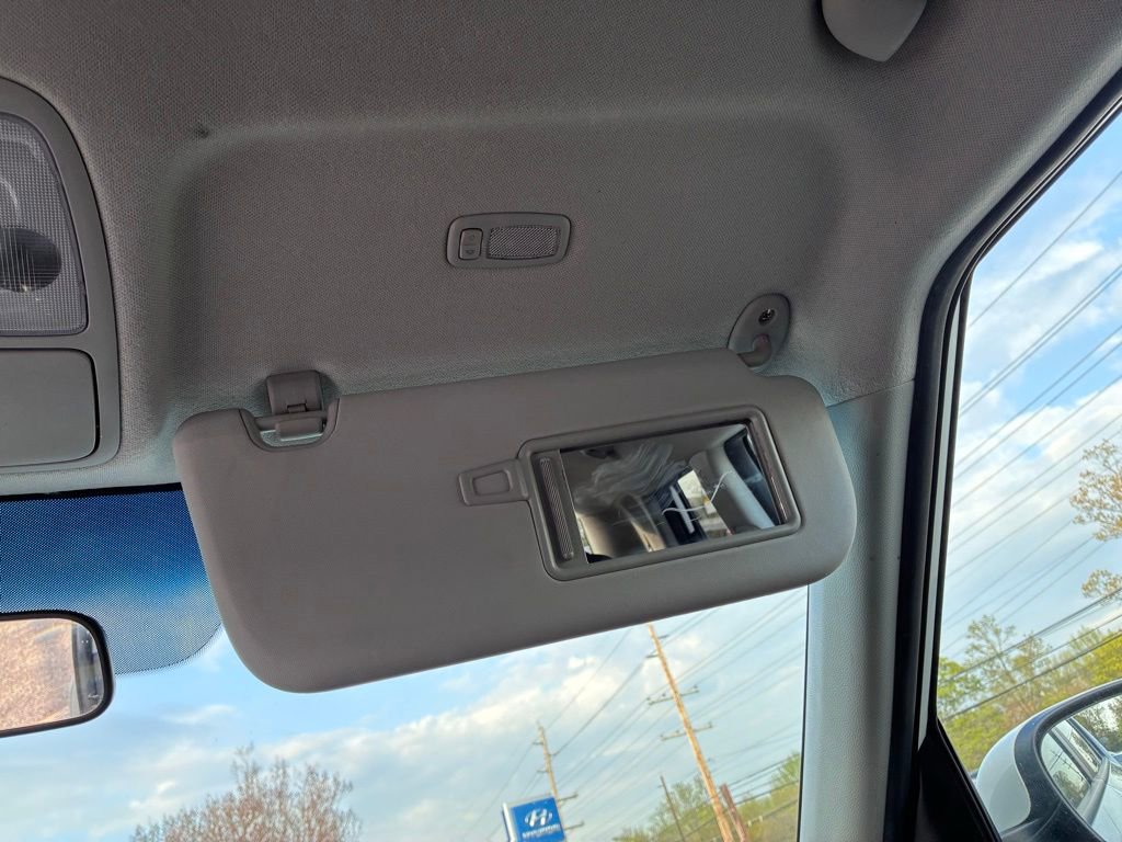 Used 2019 Kia Soul image 37