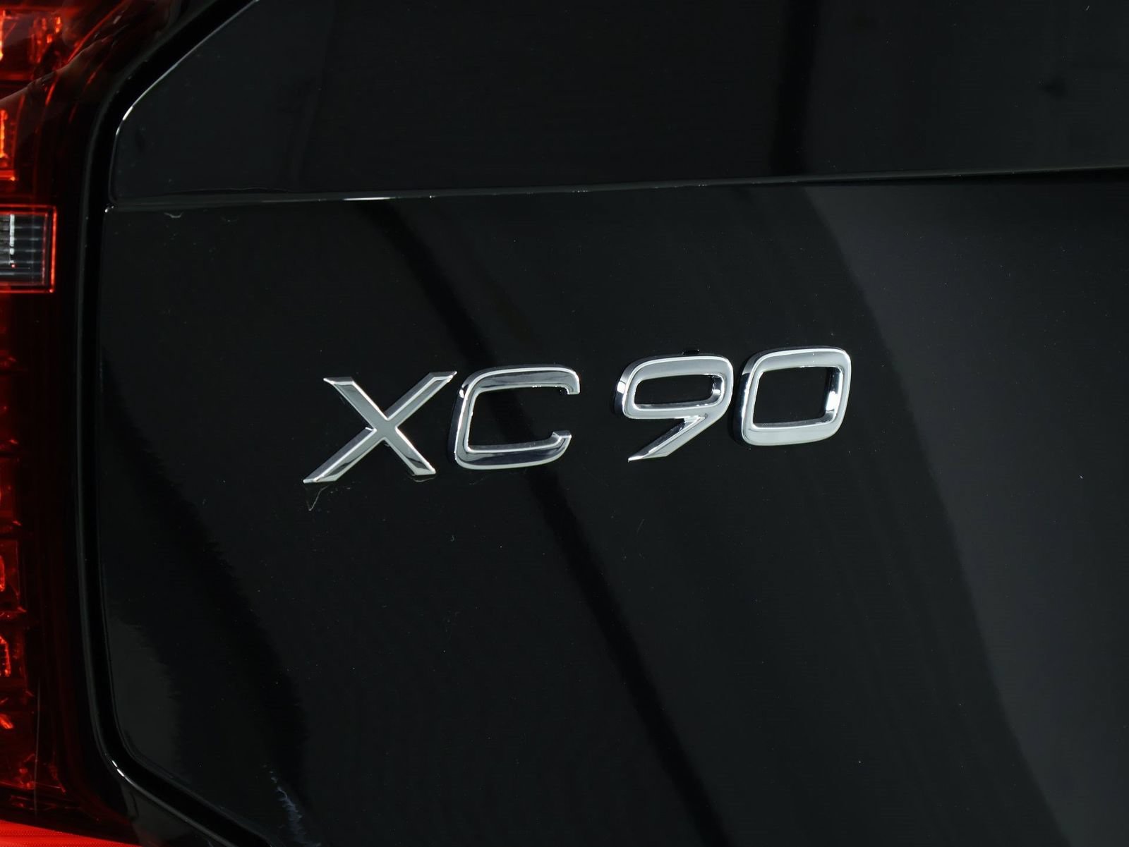 New 2026 Volvo XC90 T8 Plus AWD/4WD image 16