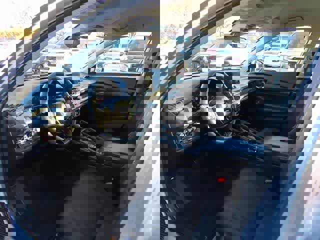 Certified 2023 Honda Accord LX image 2