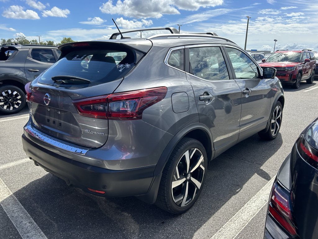 Used 2022 Nissan Rogue Sport SL AWD/4WD image 4