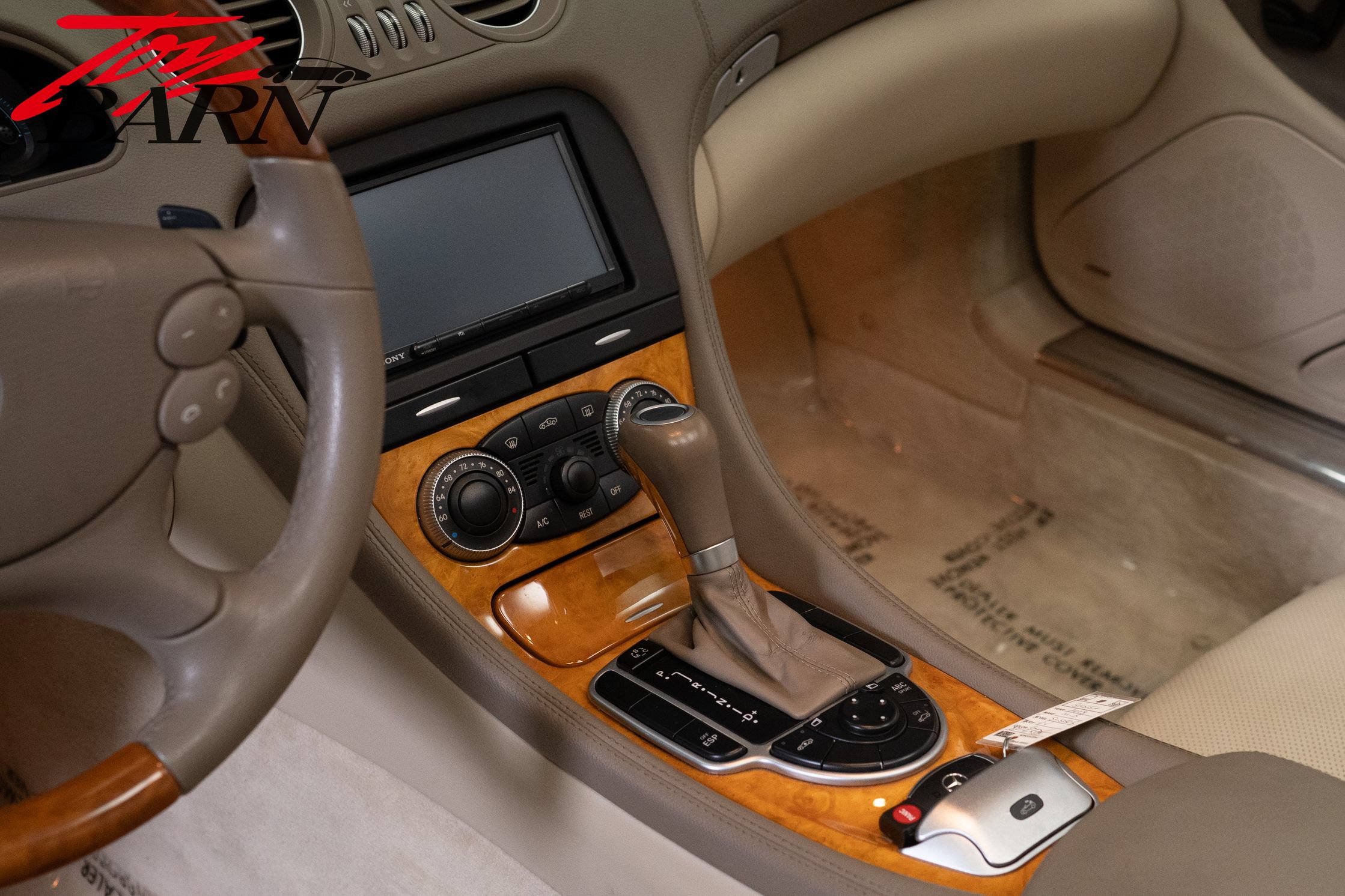Used 2008 Mercedes-Benz SL 550 image 31