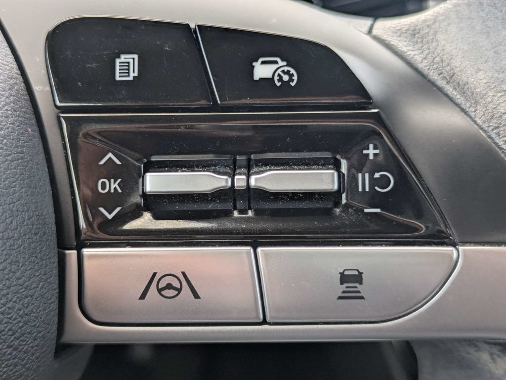 Used 2023 Hyundai Tucson SEL FWD image 30