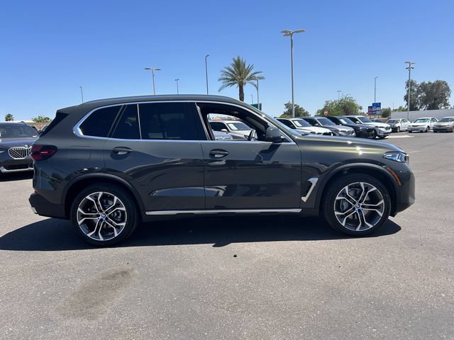 Used 2026 BMW X5 sDrive40i w/ Premium Package RWD image 5