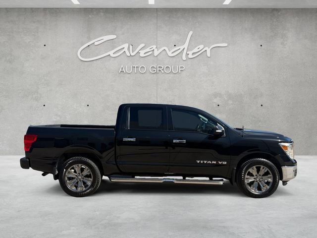 Used 2019 Nissan Titan SV w/ SV Convenience Package image 17