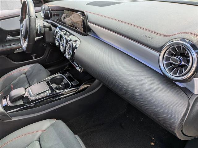 Used 2023 Mercedes-Benz CLA 35 AMG 4MATIC image 22