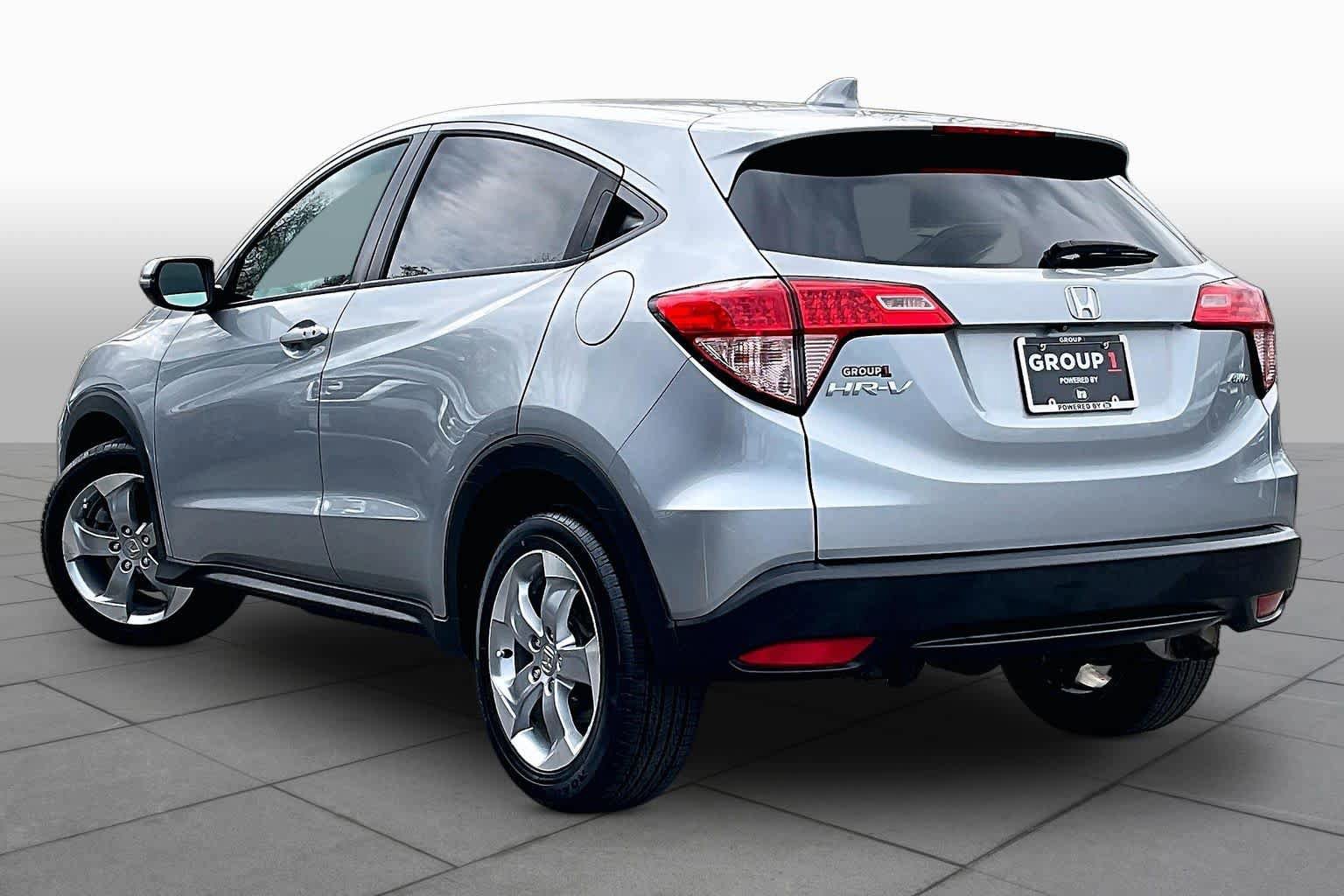 Used 2017 Honda HR-V EX image 12
