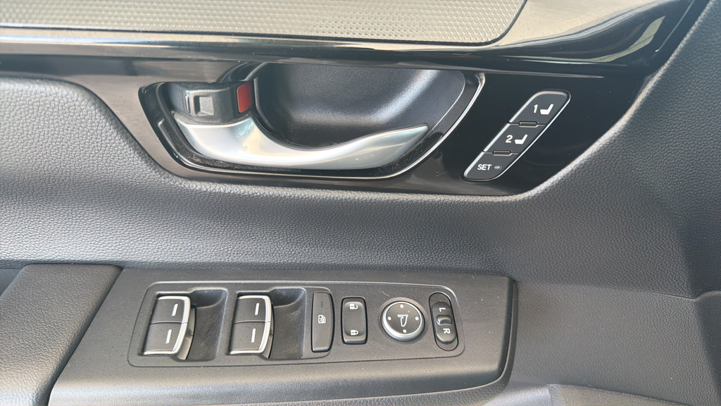 Used 2023 Honda CR-V Sport Touring image 23