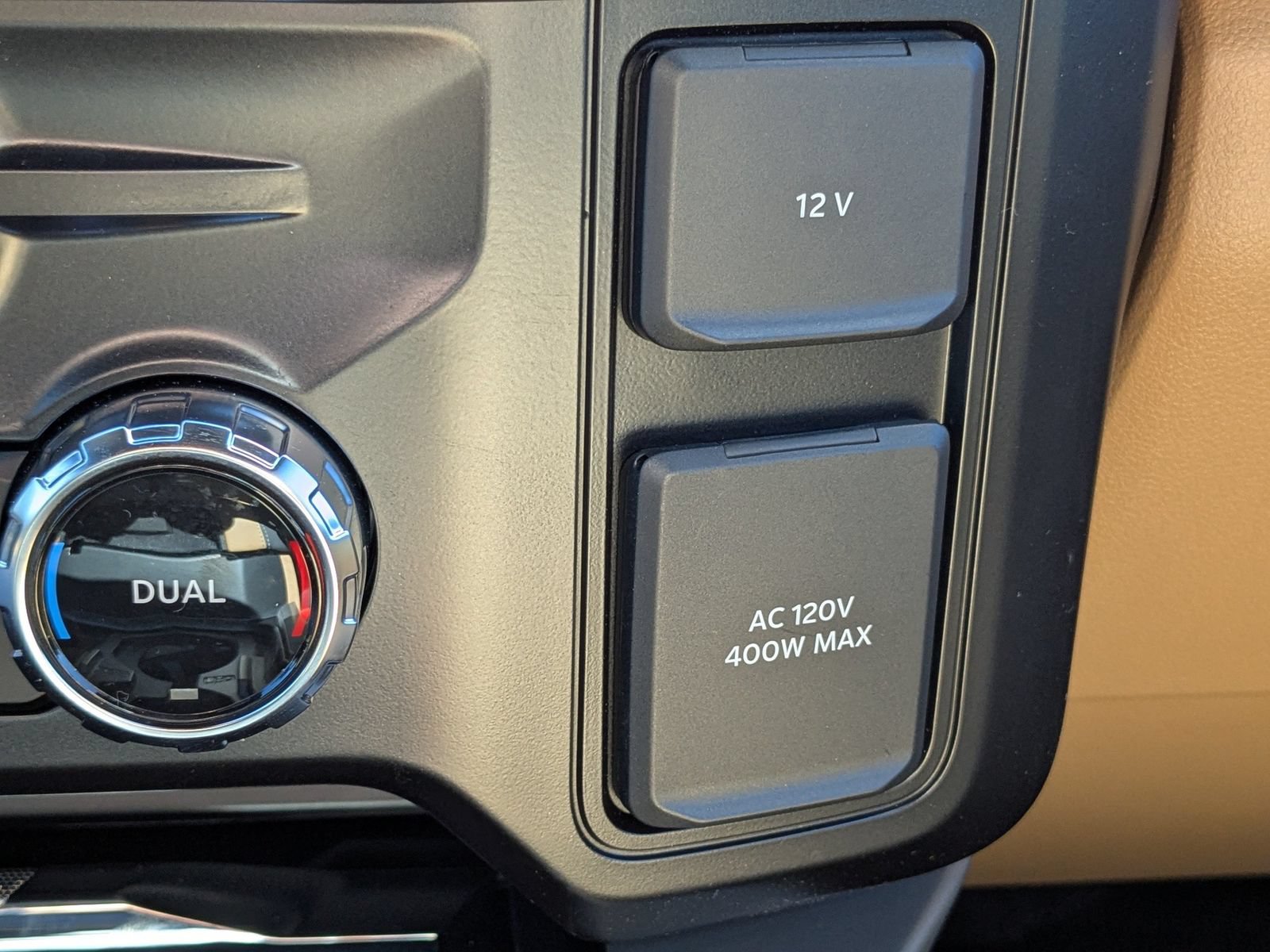 New 2026 Ford F250 Lariat w/ Black Appearance Package AWD/4WD image 25