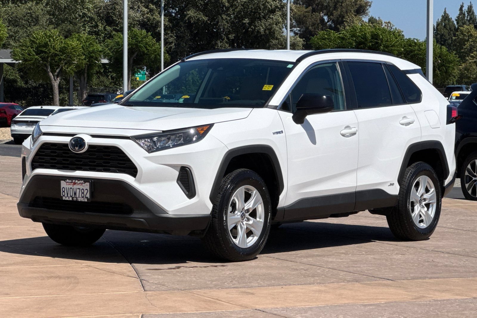 Certified 2021 Toyota RAV4 LE AWD/4WD image 10