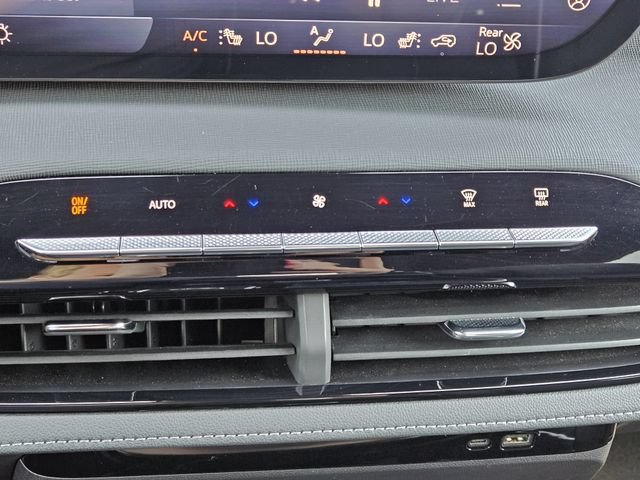 Used 2025 Buick Enclave Preferred FWD image 19