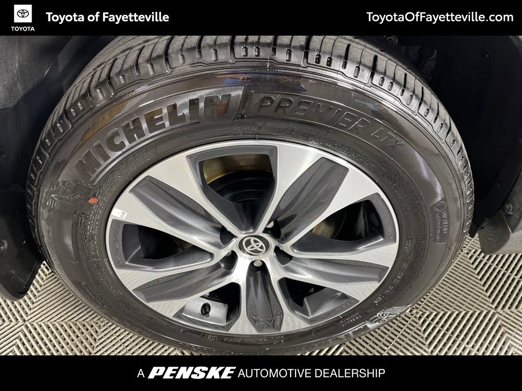 Certified 2026 Toyota Highlander XLE AWD/4WD image 15