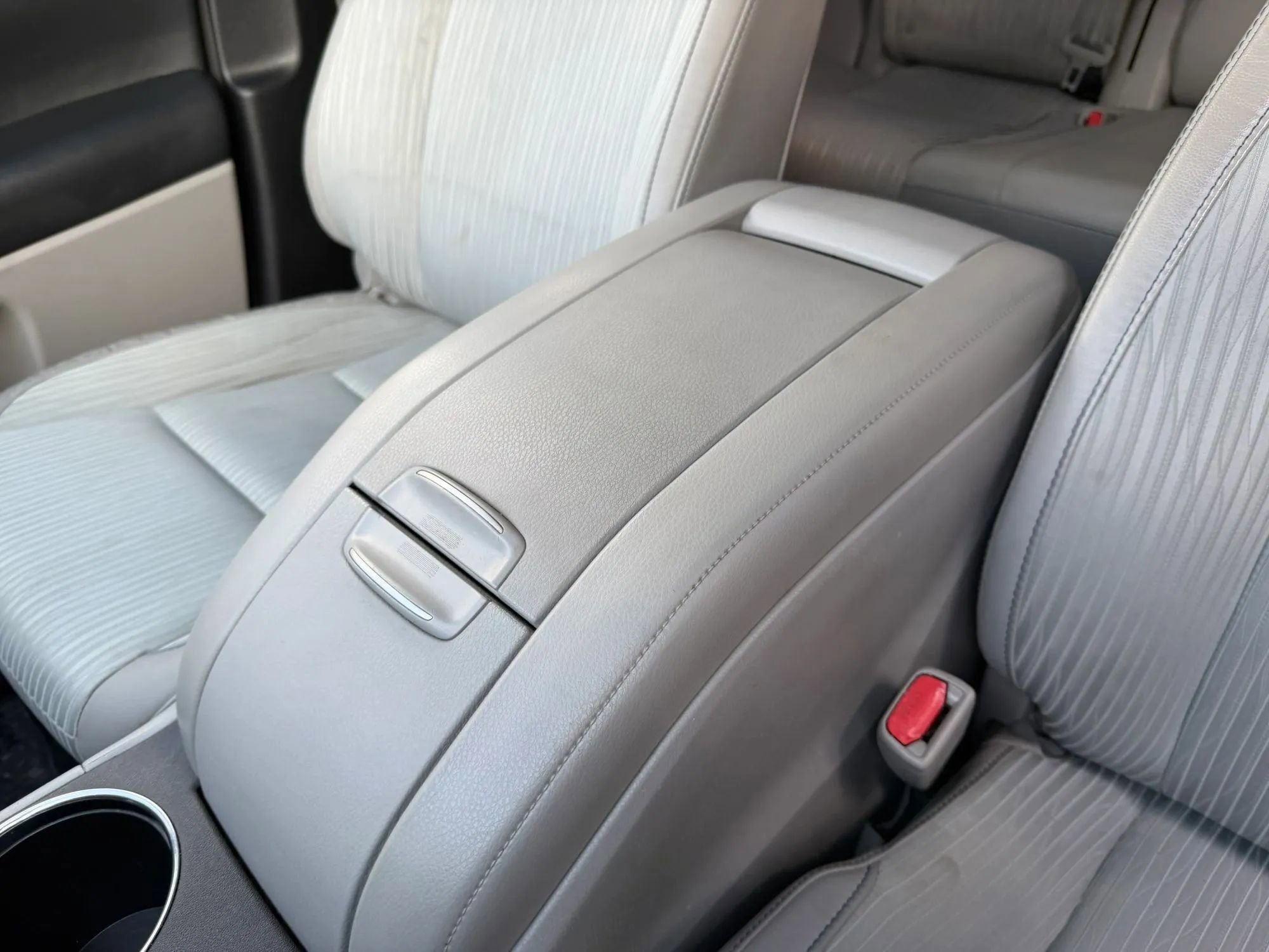 Used 2015 Toyota Highlander Plus image 31