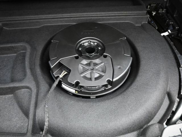 New 2026 Volkswagen Atlas Cross Sport SEL Premium R-Line image 29