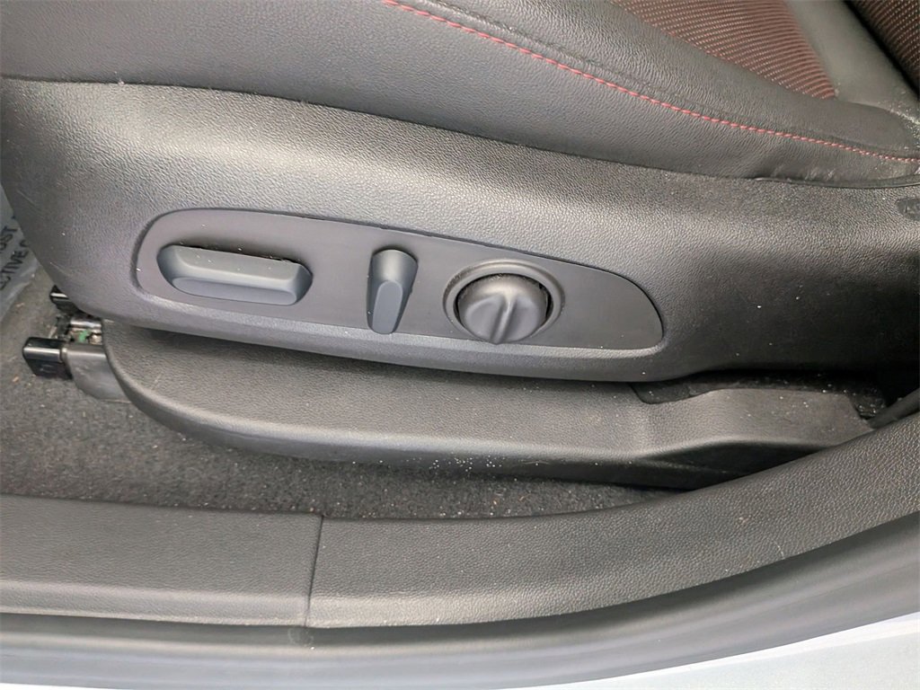 Used 2025 Chevrolet Blazer RS image 14